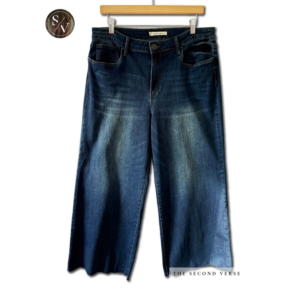 Whetherly Women Wide Leg Crop Jeans Dark Wash Raw Hem Denim Size 32/14 - Picture 2 of 13